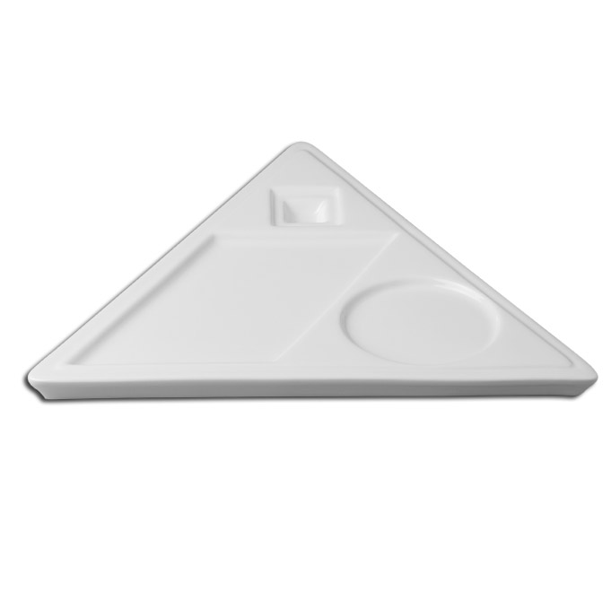 Поднос-тарелка треугольная с местом для чашки и соуса RAK Porcelain «Minimax», 25x29 см